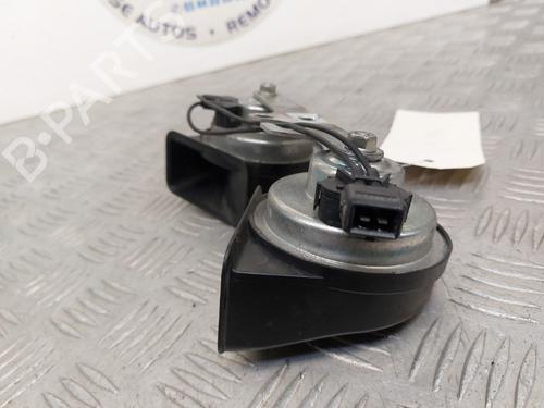 horn-renault-clio-iii-br01-cr01-2005-2006-2007-2008-2009-2010-2011-2012-2013-2014-23745236 main image