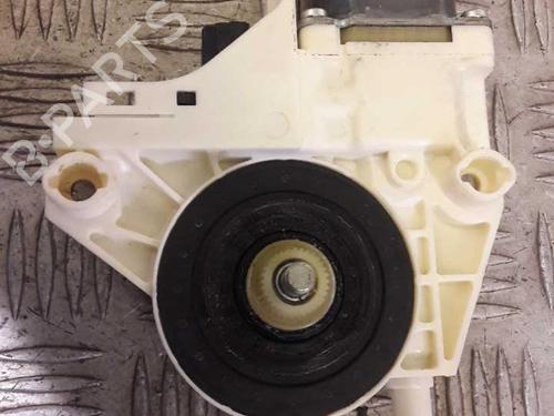 Portierruitmotor linksachter RENAULT FLUENCE (L3_) 1.5 dCi (L30D, L30L, L306, L33F, L33L, L33M, L33V, L33W) (110 hp) 23728265