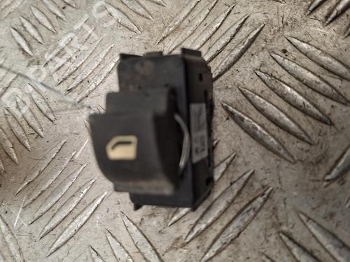 Used Left rear window switch Left rear window switch 37717668 37717668