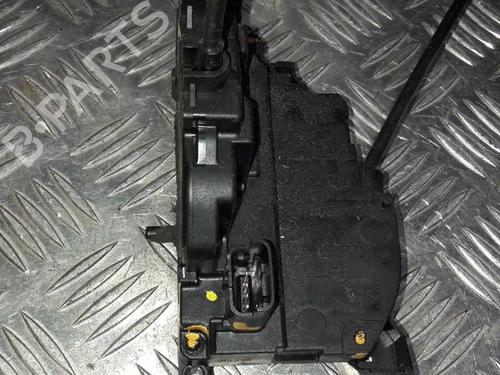 rear-left-lock-renault-clio-iii-grandtour-kr01_-2007-23716077 main image