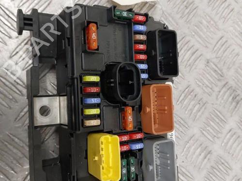 Fuse box CITROËN C3 Picasso (SH_) 1.6 HDI 90 | BP24349947E1 - Image 7