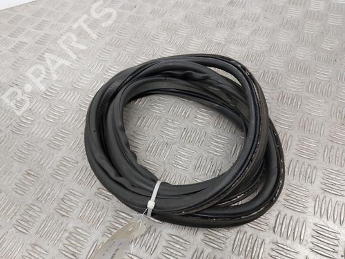 Gummiliste Gummiliste BMW 1 (E87) 118 d (143 hp) 33991613 33991613