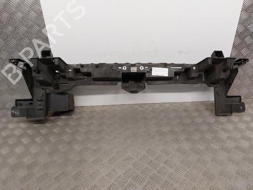 Used Crossmember PEUGEOT 5008 (0U_, 0E_) 2.0 HDi 150 / BlueHDi 150 (150 hp) 31210786