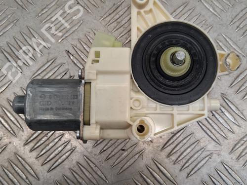 Rudehejsemotor forskærm venstre MERCEDES-BENZ C-CLASS (W204) C 220 CDI (204.002) (170 hp) 25834450