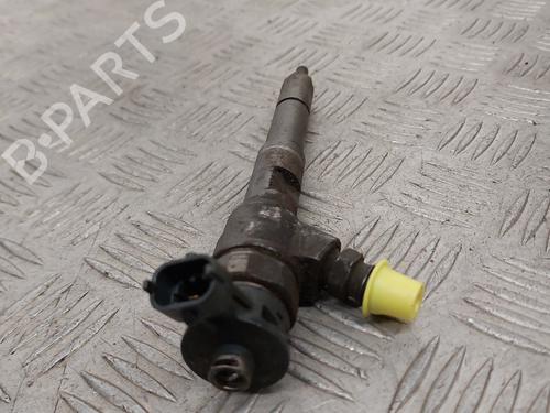 injector-nissan-nv200-van-2010-23747810 main image