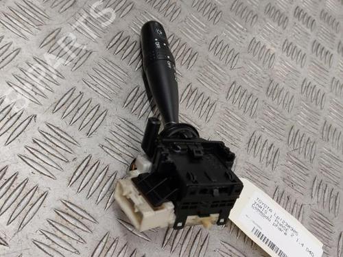 Switch TOYOTA YARIS (_P1_) 1.4 D-4D (NLP10_, NLP10R) | BP23737514I30 - Image 3