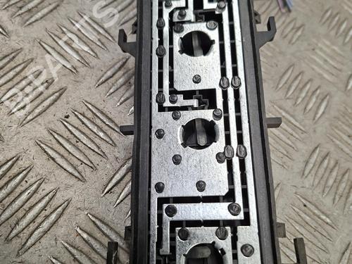 Lampeholder Lampeholder RENAULT CLIO II (BB_, CB_) 1.2 16V (BB05, BB0W, BB11, BB27, BB2T, BB2U, BB2V, CB05,... (75 hp) 36762268 36762268
