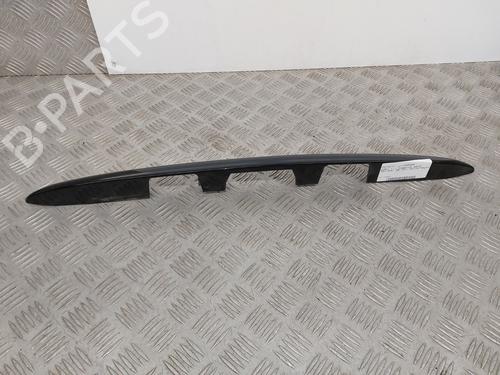 Used Rear center light PEUGEOT 206+ (2L_, 2M_) 1.1 (60 hp) 31164204