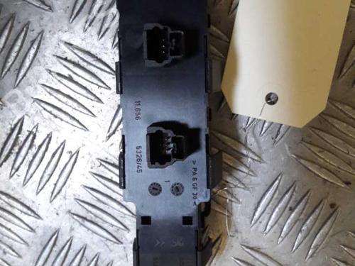 Switch PEUGEOT 407 (6D_) 2.0 HDi 135 (6DRHRH, 6DRHRE, 6DRHRG, 6DRHRJ) | BP23715814I30 