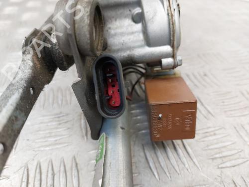 Used Front wiper motor Front wiper motor FIAT MULTIPLA (186_) 1.9 JTD (186AXE1A) (120 hp) 23745397 23745397