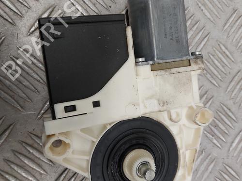 Used Left rear window motor RENAULT MEGANE III Grandtour (KZ0/1) 1.5 dCi (KZ09, KZ0D, KZ1G, KZ29, KZ14, KZ1W, KZ10, KZ1F,... (110 hp) 29349992