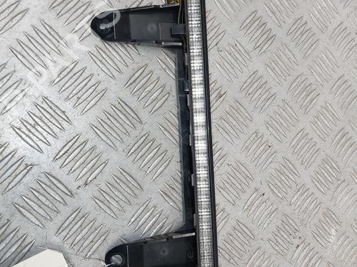 third-brake-light-audi-a2-8z0-2000-2001-2002-2003-2004-2005-31977207 main image