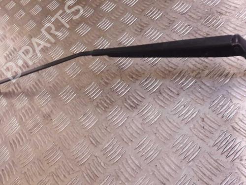 Used Front windshield wiper arm Front windshield wiper arm 23723421 23723421