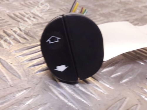 Used Right front window switch FORD FIESTA V (JH_, JD_) 1.4 TDCi (68 hp) 23717857