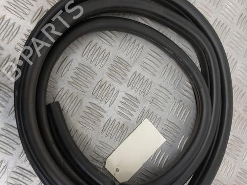 rubber-door-seal-bmw-3-touring-e91-2004-2005-2006-2007-2008-2009-2010-2011-2012-23744720 main image