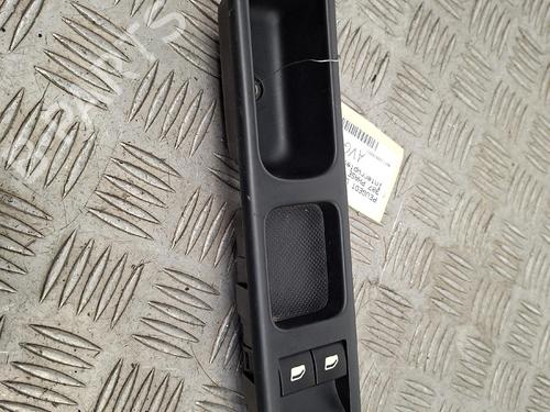 Left front window switch PEUGEOT 307 (3A/C) 1.6 HDi 110 | BP37451401I27 - Image 2