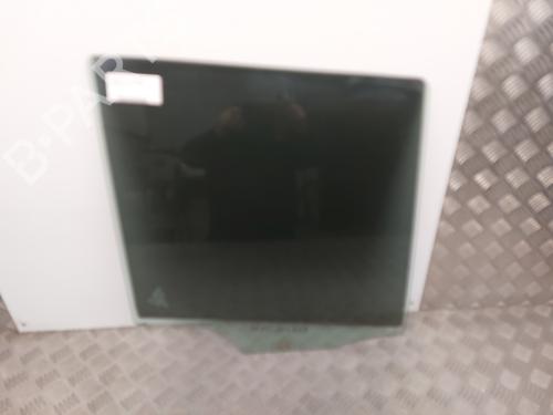 Used Rear right door window MERCEDES-BENZ M-CLASS (W163) ML 270 CDI (163.113) (163 hp) 29846336