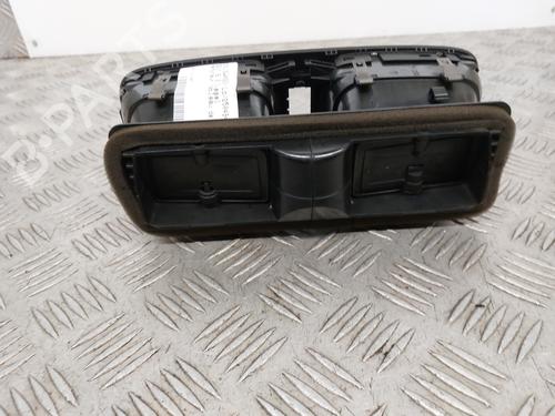 air-vent-vw-golf-vi-5k1-2008-2009-2010-2011-2012-2013-2014-31625022 main image