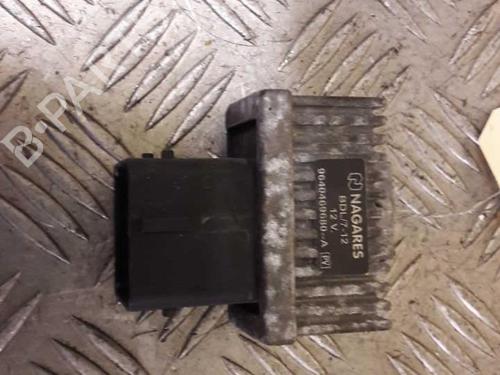 Used Electronic module DACIA SANDERO 1.5 dCi (86 hp) 23725117