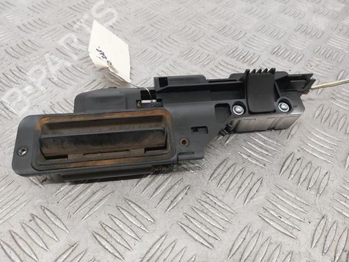 Tailgate handle MERCEDES-BENZ M-CLASS (W163) ML 270 CDI (163.113) | BP29846361C132