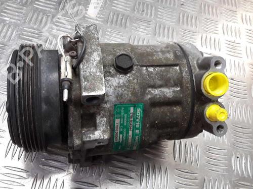 Used AC compressor RENAULT TWINGO I (C06_) 1.2 (C066, C068) (58 hp) 23656036