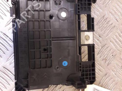 Fuse box CITROËN C3 Picasso (SH_) 1.6 HDI 90 | BP24852506E1 