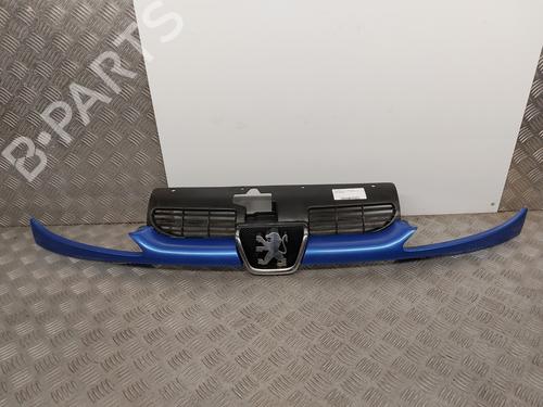 Used Grille PEUGEOT 206 CC (2D) 1.6 16V (2DNFUF, 2DNFUR) (109 hp) 26650305