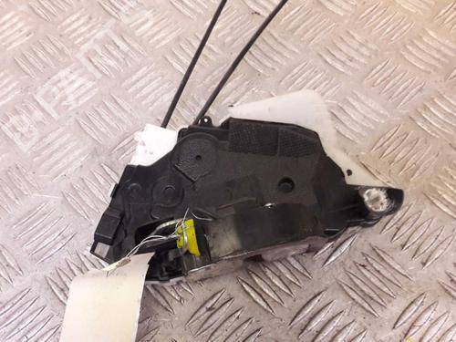 front-left-lock-toyota-yaris-_p9_-2005-2006-2007-2008-2009-2010-2011-2012-2013-2014-23714041 main image