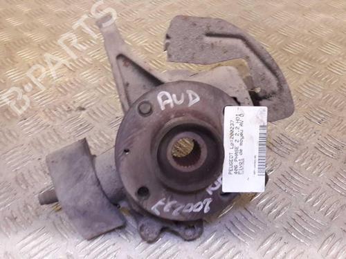 Used Right front steering knuckle PEUGEOT 406 (8B) 2.2 HDi (133 hp) 23713685