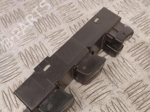 Used Left front window switch NISSAN ALMERA II Hatchback (N16) 1.5 (90 hp) 23744484