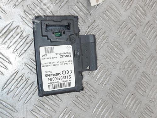 Used Card reader RENAULT CLIO III (BR0/1, CR0/1) 1.6 16V (BR09, BR0T, CR09, CR0T) (88 hp) 29491467