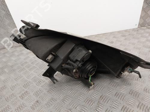 Used Right headlight Right headlight 31718239 31718239