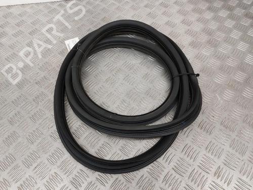 Used Rubber door seal CITROËN C3 II (SC_) 1.4 HDi 70 (SC8HZC, SC8HR0, SC8HP4) (68 hp) 23737802