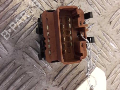 Used Switch Switch RENAULT MEGANE II (BM0/1_, CM0/1_) 2.0 16V (BM0U, CM0U) (135 hp) 23723432 23723432