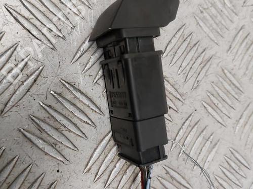 warning-switch-renault-kangoo-kc01_-1997-23743917 main image