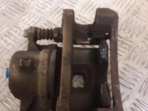 Used Right front brake caliper Right front brake caliper FORD FIESTA VI (CB1, CCN) 1.6 TDCi (90 hp) 23716458 23716458
