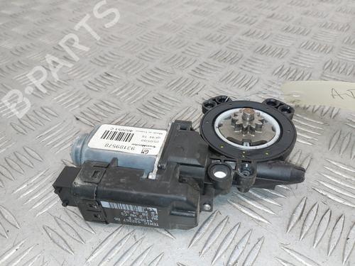 Used Right front window motor OPEL MERIVA A MPV (X03) 1.7 CDTI (E75) (100 hp) 31832963