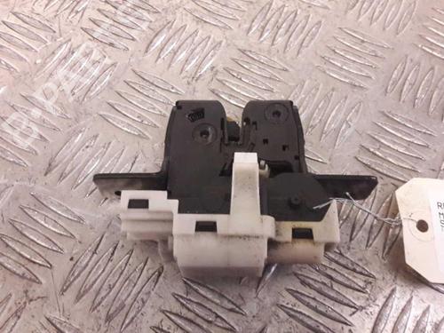 Used Tailgate lock RENAULT MEGANE II Estate (KM0/1_) 1.5 dCi (KM02, KM13) (101 hp) 24852486