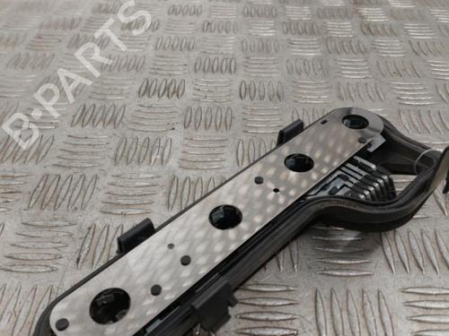 Lamp holder OPEL ZAFIRA A MPV (T98) 2.0 DTI 16V (F75) | BP23737409L10 