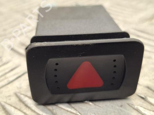 Used Warning switch Warning switch VW GOLF IV (1J1) 1.9 TDI (150 hp) 39665372 39665372