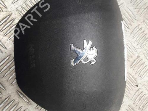 Used Driver airbag PEUGEOT 208 I (CA_, CC_) 1.6 HDi (92 hp) 23735066