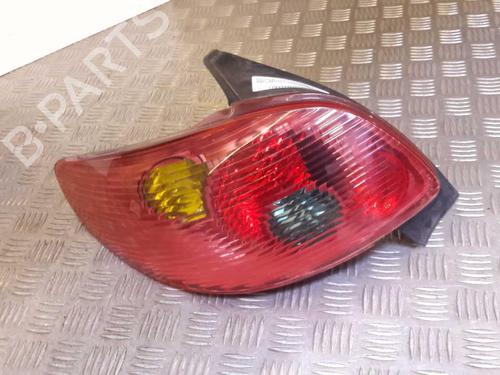 Used Left taillight PEUGEOT 206 Hatchback (2A/C) 1.4 HDi eco 70 (68 hp) 23656967