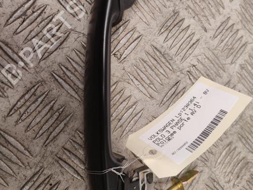 Used Front right exterior door handle VW POLO III (6N1) 60 1.4 (60 hp) 23736808