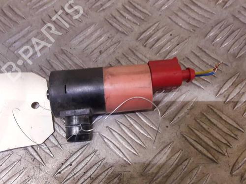 washer-pump-toyota-yaris-_p9_-2005-2006-2007-2008-2009-2010-2011-2012-2013-2014-23733581 main image