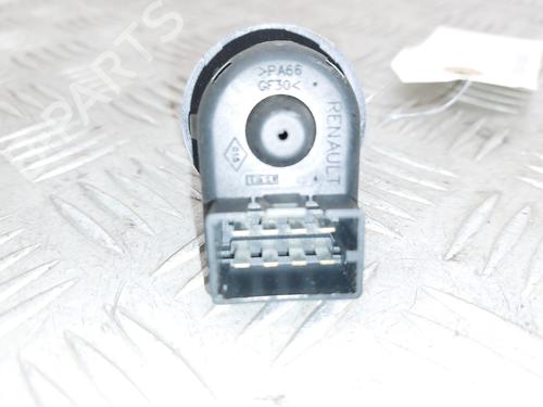 Used Mirror switch Mirror switch RENAULT CLIO III (BR0/1, CR0/1) 1.5 dCi (BR17, CR17) (86 hp) 30516266 30516266