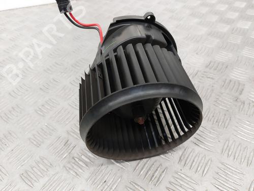 Heater blower motor BMW 1 (F40) 116 d | BP23747544M62 