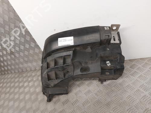 Used Front bumper bracket Front bumper bracket OPEL VIVARO A Van (X83) 2.0 CDTI (F7) (114 hp) 33635222 33635222