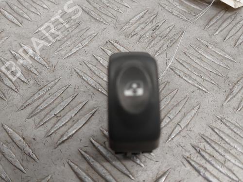 Kombi Kontakt / Stilkkontakt RENAULT SCÉNIC I MPV (JA0/1_, FA0_) 1.6 (JA00, JA16, JA15, JA19, JA1V, JA2B, JA2C, JA0B,... (107 hp) 25331485