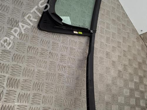 Vitre de custode avant droite Vitre de custode avant droite 36902059 36902059