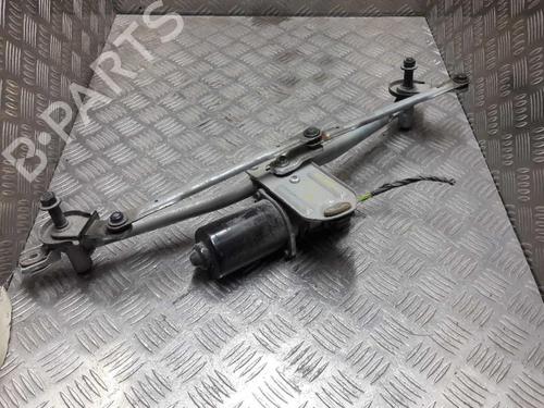 Used Front wiper motor KIA SPORTAGE III (SL) 1.7 CRDi (116 hp) 23655225